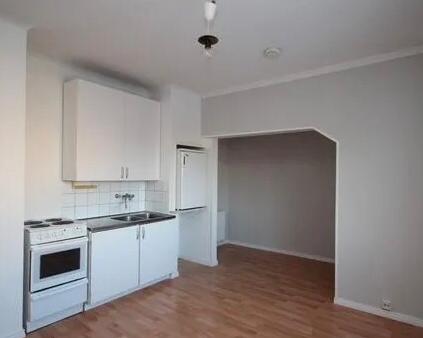 Simple 1 Bedroom Wooden House Apartment in Pori