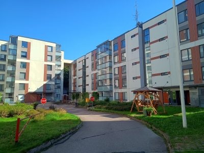Kaksio erinomaisilla liikenneyhteyksillä