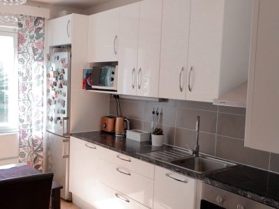 Hyväkuntoinen kaksio lähellä tuomiokirkkoa