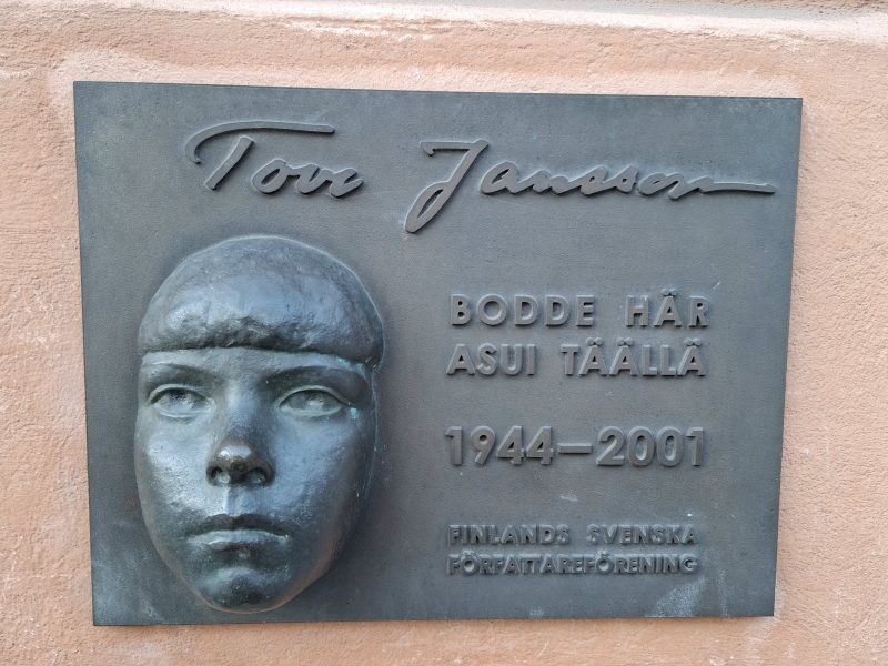 Huippu sijainti Ullanlinnankatu Helsinki, rauhallinen yksiö