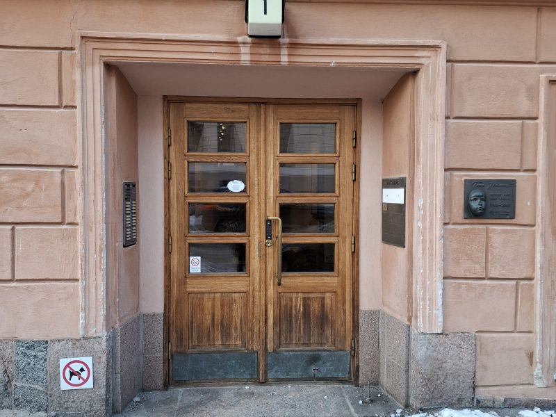 Huippu sijainti Ullanlinnankatu Helsinki, rauhallinen yksiö