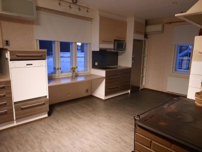 Omakotitalo jalasjärveltä