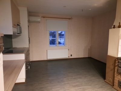 Omakotitalo jalasjärveltä