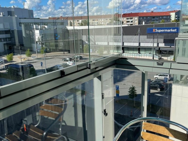Vuokrataan Porin Riihikedosta yksiö. Loistavalla sijainnilla satakunnan ammattikorkeakoulua vastapäätä. Keskustaankin vain kilometrin matka.