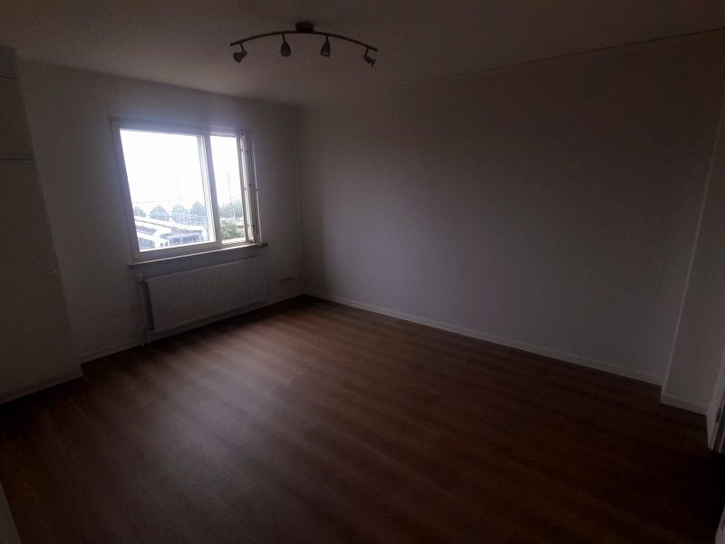 Pieni kaksio keittokomerolla keskustassa