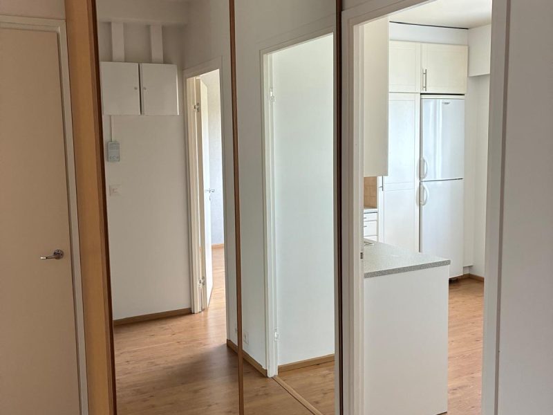 Oulun Kaukovainiolla 54neliön kaksio
