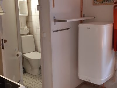 Puutaloyksiö yliopiston vieressä