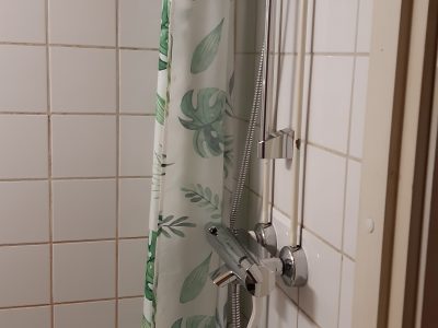 Puutaloyksiö yliopiston vieressä