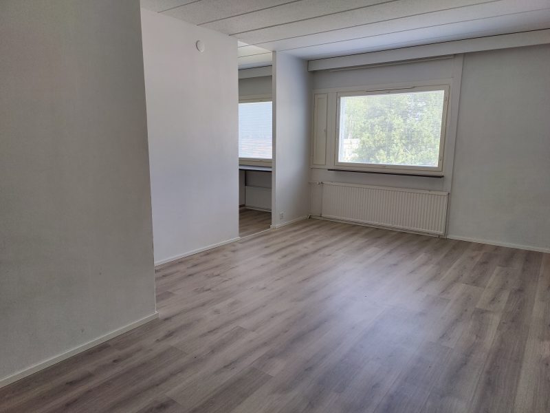 Vuokrataan heti vapaa siistikuntoinen yksiö