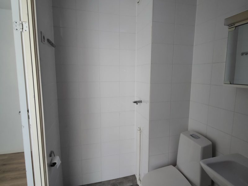 Vuokrataan heti vapaa siistikuntoinen yksiö
