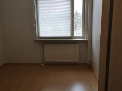 Vuokrataan 43,5 m2 kaksio Jyväskylän yläkaupungin osassa Vaasankatu 5:ssä