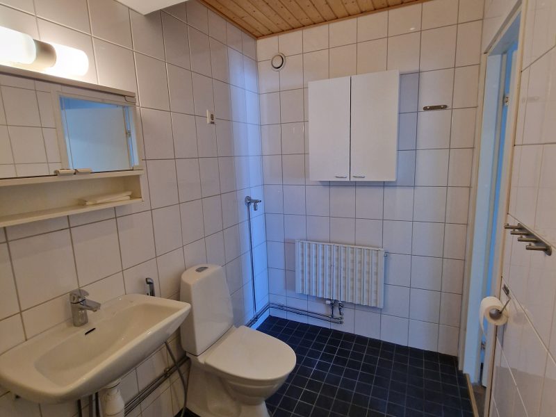2H+keittiö+kylpyhuone